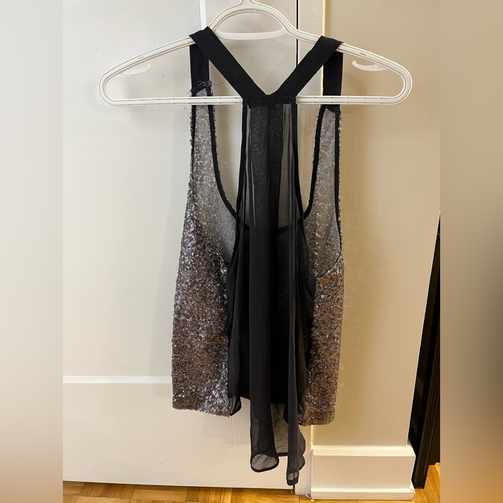 Sequin Top - Picture 2 of 3